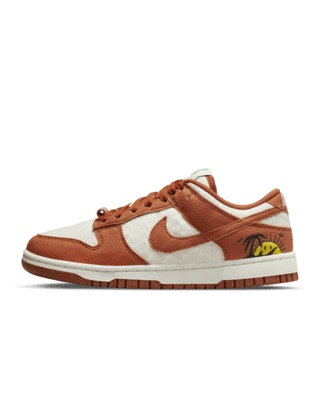 Nike Dunk Low SE Women's Shoes. Nike ID